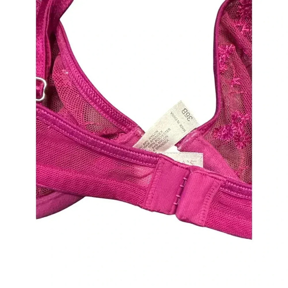 VICTORIAS SECRET sexy lace bra 36B - Picture 4 of 5